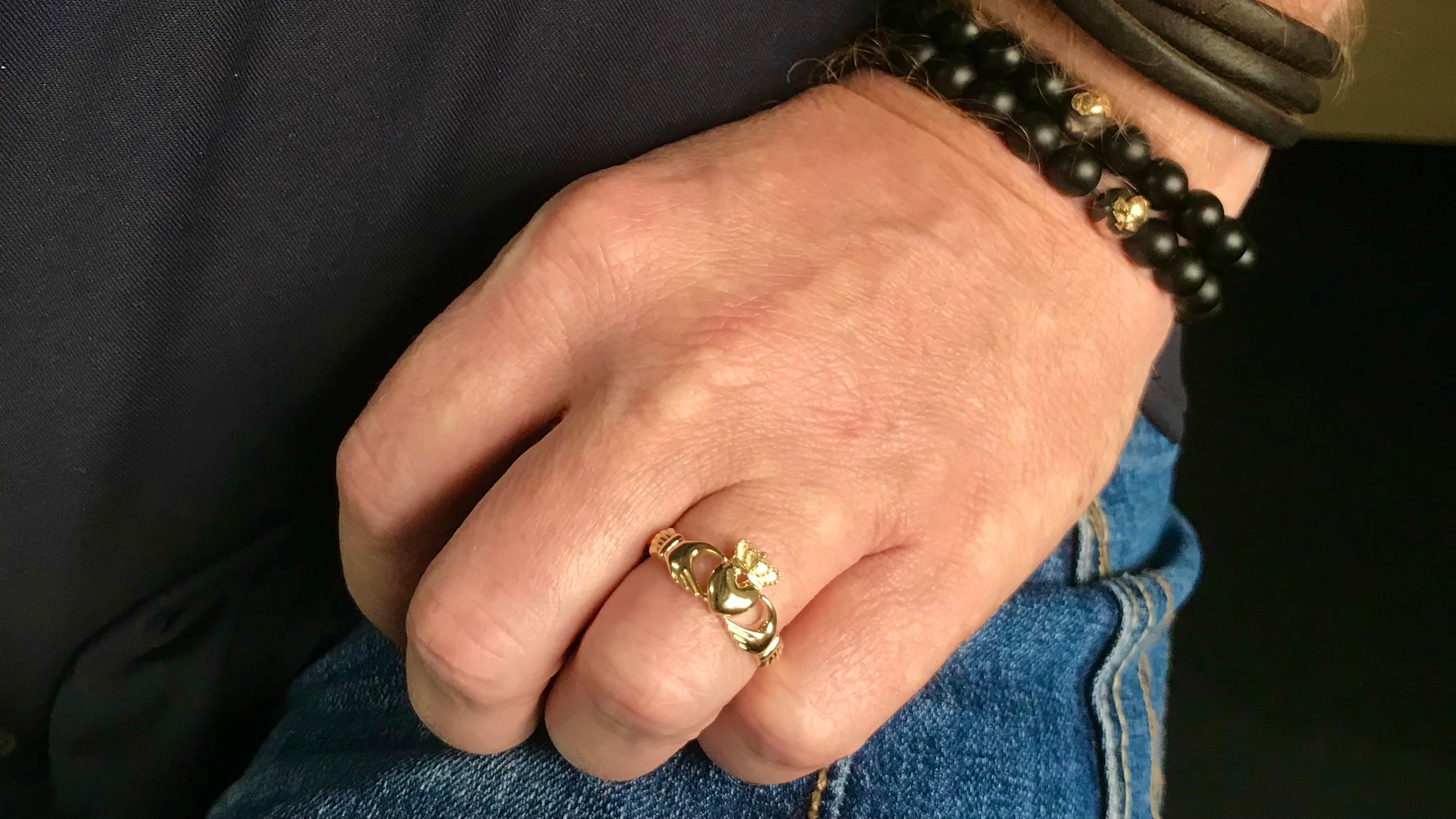 Claddagh sales pinky ring