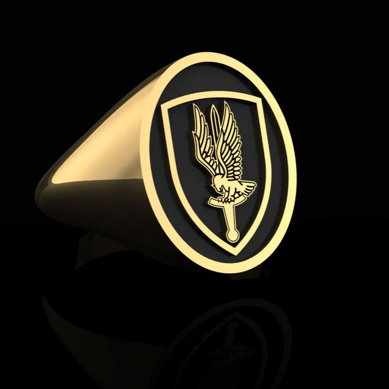 US Army 1st Avaition Brigade Ring -gold